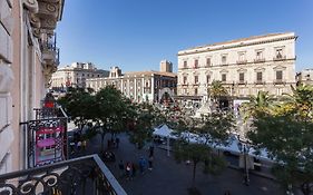 Da Gianni E Lucia Rooms With Bathroom In The City Center